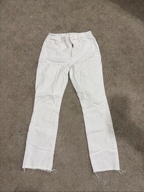 Good American White Jeans —Straight High-Rise Style